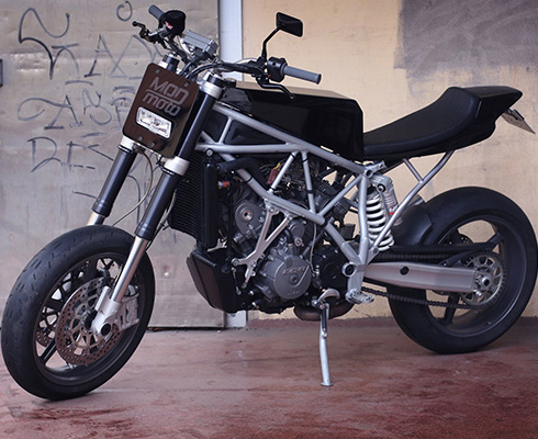 Доступный кастом KTM 950 SM