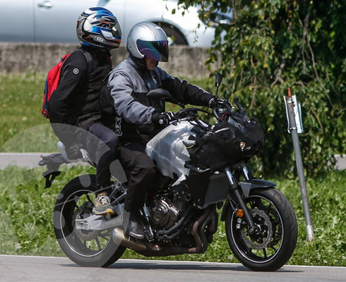 Младший брат MT-09 Tracer не за горами