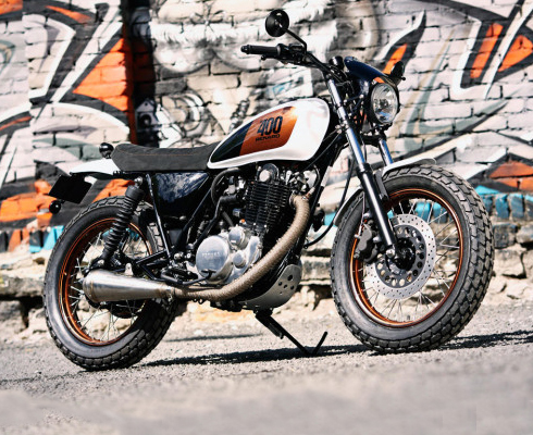 Стрит-трекер Yamaha SR400