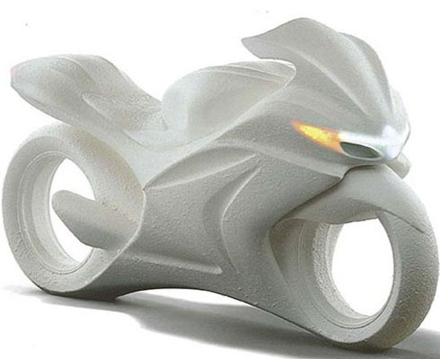 Скульптура Suzuki
