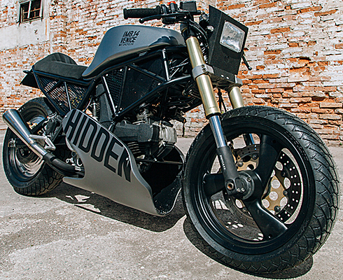 Ducati 600SS «Скрытный»
