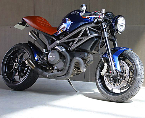 Ducati Monster 1100 «18-й номер»