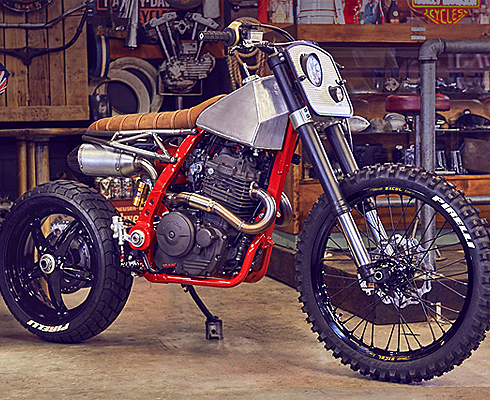 Honda NX650 «Хатчбилт»