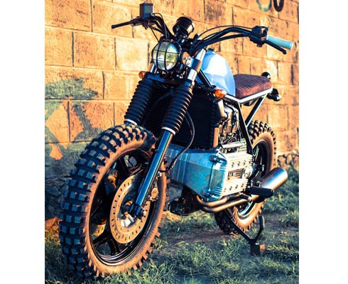 BMW K100 «Квадратный скремблер»