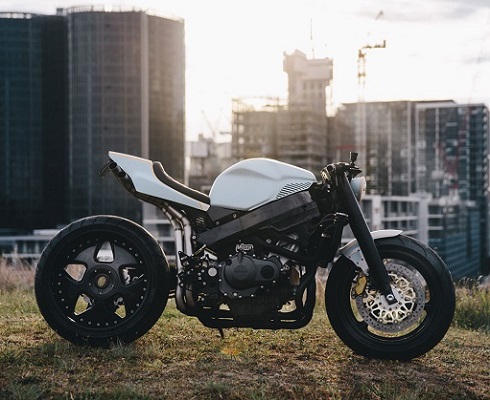 «Сибер» для крутых парней: что можно сделать из Honda Fireblade