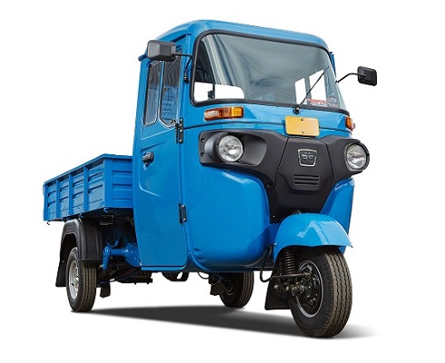 Индийский колорит: Bajaj привезет в Россию трицикл Maxima C