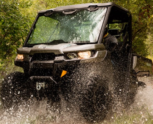 Land Rover может спать спокойно: BRP переименовала Can-Am Defender