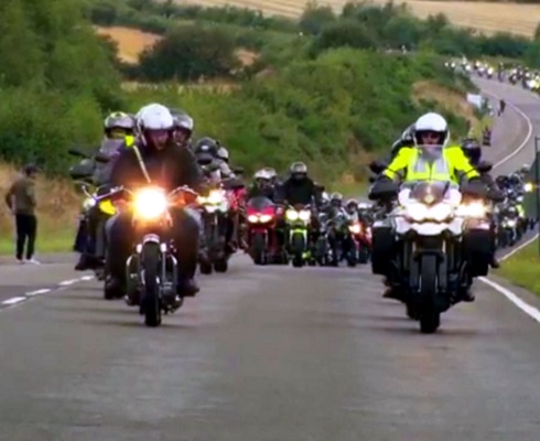 Ради детей: владельцы Triumph установили мировой рекорд