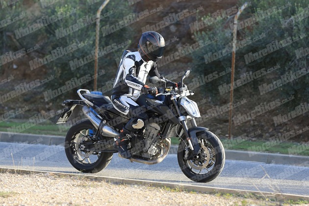 Тоска австрийская: как изменится серийный нейкед KTM 790 Duke?