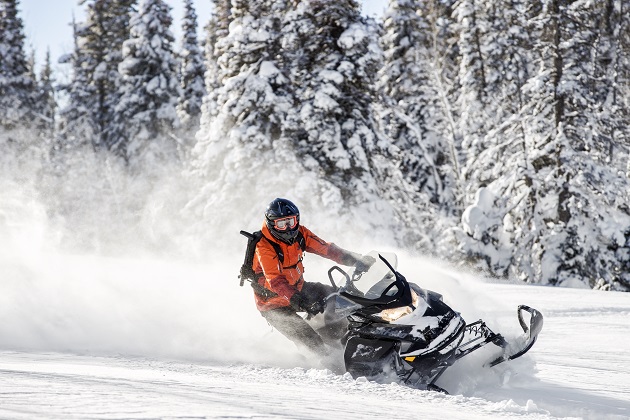 «Выстрел» в четвертом измерении: BRP представила снегоходы Ski-Doo 2018 модельного года