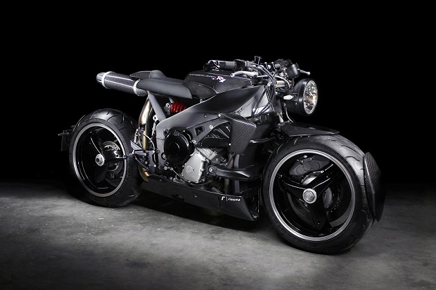 Французский сюрреализм: новая степень свободы Yamaha R1