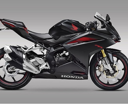 По километру в час: спортбайк Honda CBR250RR вот-вот разменяет третью сотню (+видео)