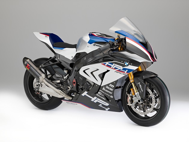 Углепластиковые войны: BMW представила спортбайк HP4 Race