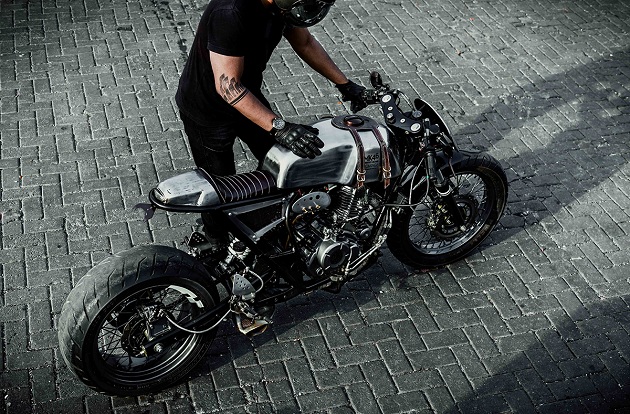 Вале в шоке: Kawasaki Eliminator из индийского кастом-котла