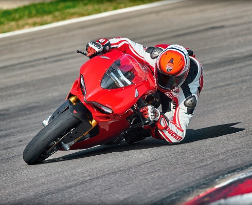 Кое-что о новом двигателе Ducati V4