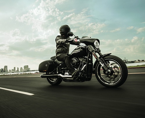Круизер двойного назначения: Harley-Davidson представляет «оборотня» Sport Glide