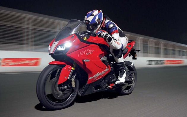 «Микробиммер» в доспехах: TVS представила маленький спортбайк Apache RR 310
