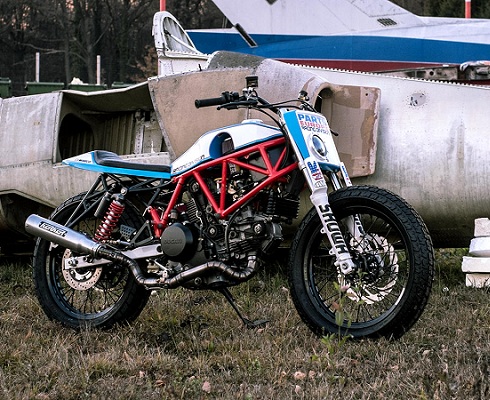 Из спорттурера в трекеры: Ducati 750SS отправился на грунтовые трассы