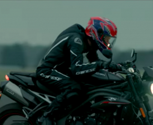 Новый Triumph Speed Triple: часть вторая, горячая (+видео)