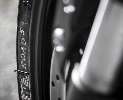 Michelin Road 5 уже в Mr.Moto