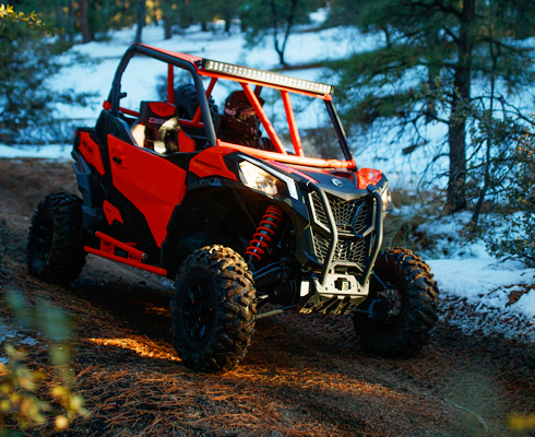 Can-Am показала «Маверик» для трека