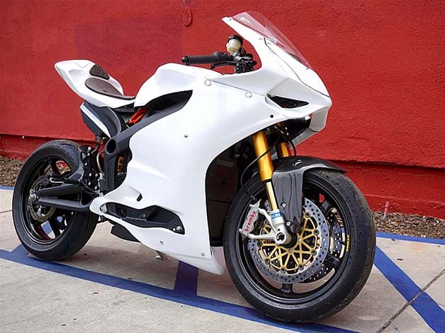 Zero SR и Ducati Panigale: результат скрещивания