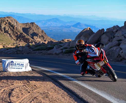 Pikes Peak 2018: победили «красные»!