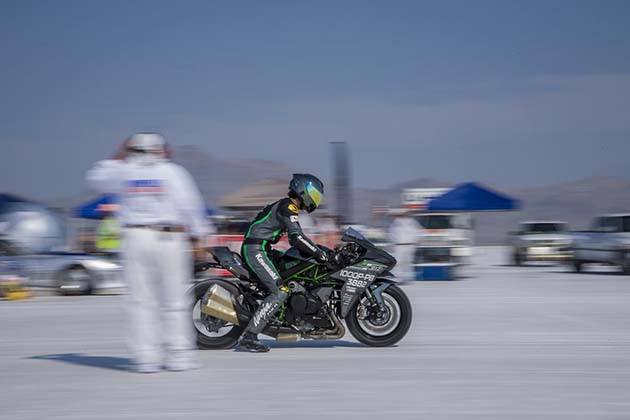 Kawasaki Ninja H2: есть рекорд скорости!