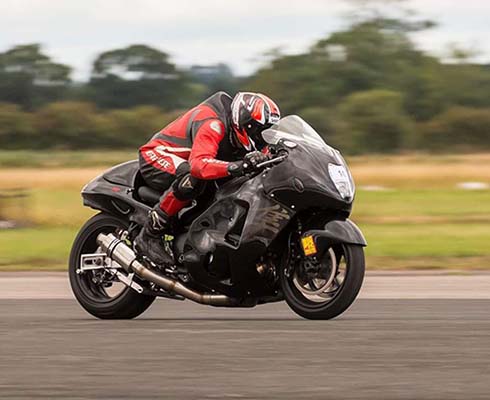 Шок: британцы построили 1000-сильную Suzuki Hayabusa!