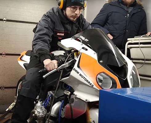 В России построили экстремальный BMW S1000RR с наддувом (+видео)