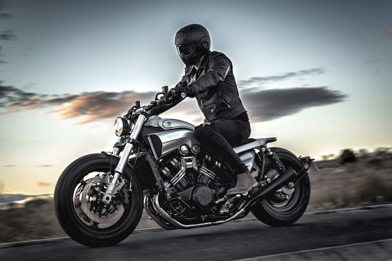 W-Max: секреты рестомода-дрэгстера Yamaha