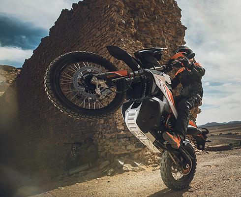 Видео-обзор KTM 790 Adventure/Adventure R: как это было