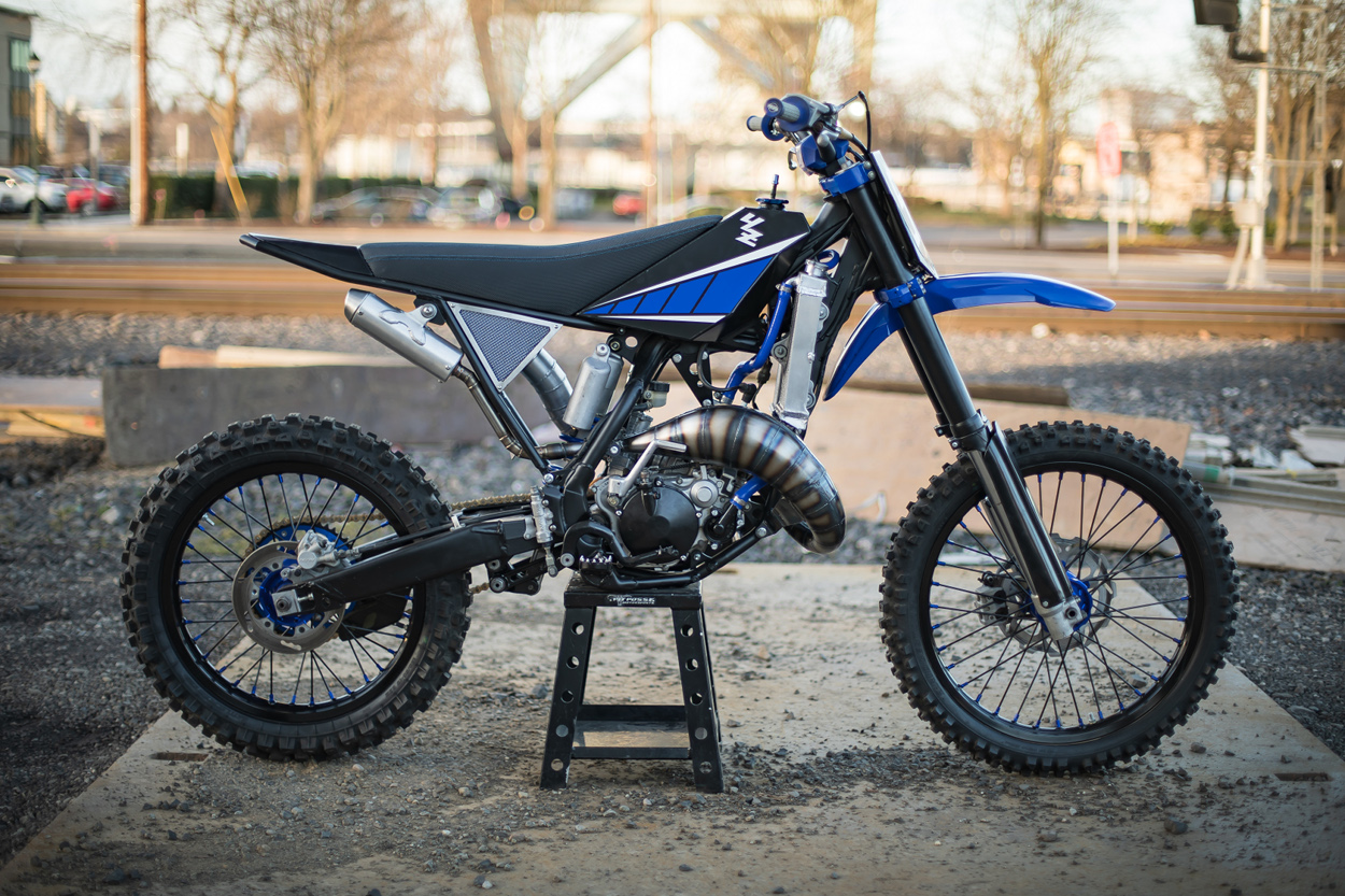 Алюминиевая пуля: кастомная Yamaha YZ125 дает жару
