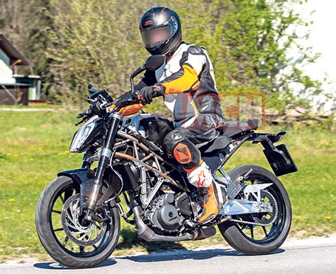 KTM готовит обновленный 390 Duke