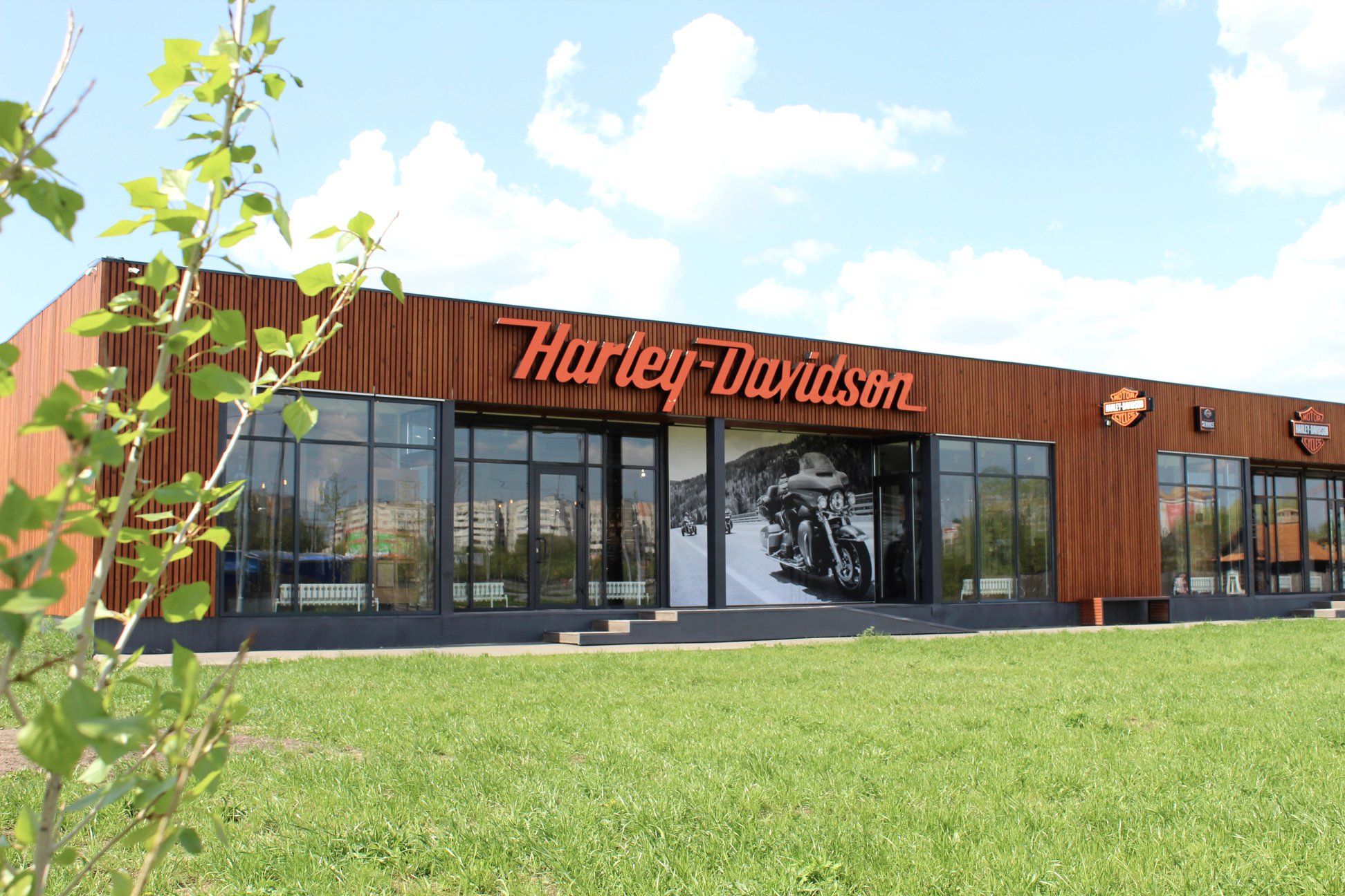 В Казани открылся дилерский салон Harley-Davidson