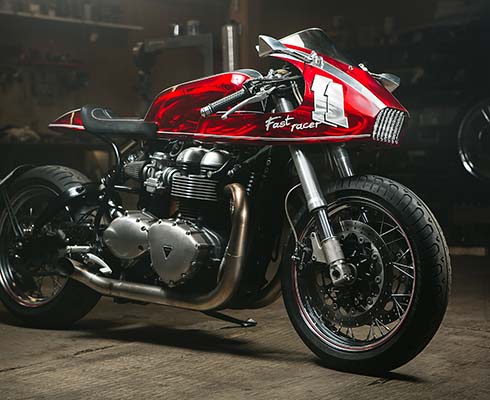 Столичные штучки: Triumph Thruxton 900 от московских мастеров дает урок стиля