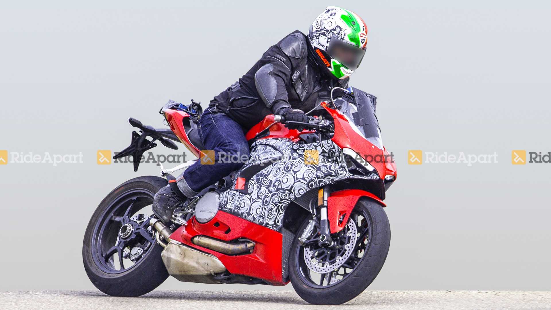 L-твин бессмертен: Ducati готовит обновленный спортбайк 959 Panigale
