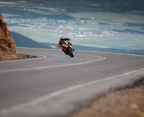 Рекорд Pikes Peak: десять минут, которые вас потрясут (+видео)