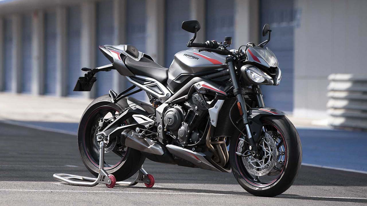 Тропой Moto2: компания Triumph обновила нейкед Street Triple RS