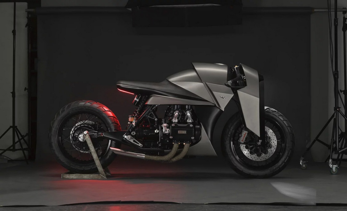 Самурай Kenzo: британские мастера поразили кастомной Honda Gold Wing