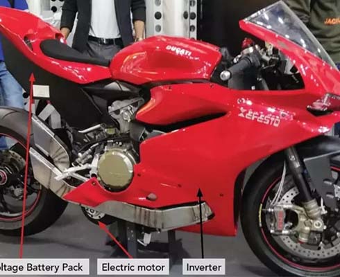 Электрошок в 300 «лошадей»: Ducati 1299 Panigale превратился в супергибрид