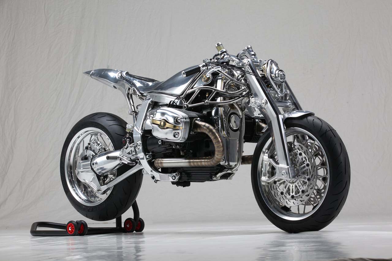 Красивее не бывает: кастом BMW R1100S потряс мотовыставку и интернет
