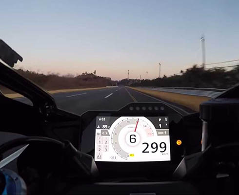 «Литровый телепортатор»: вот как новая Honda Fireblade делает это (+видео)