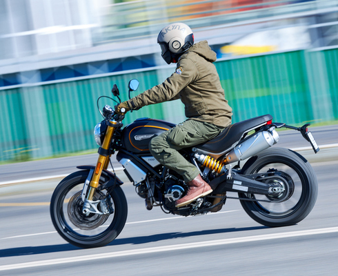 Читайте в новом номере «Мото»: Тысяча сто! Тест Ducati Scrambler 1100 Sport