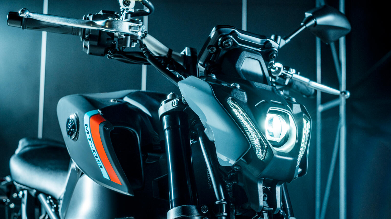 Yamaha представила MT-09 2021 модельного года