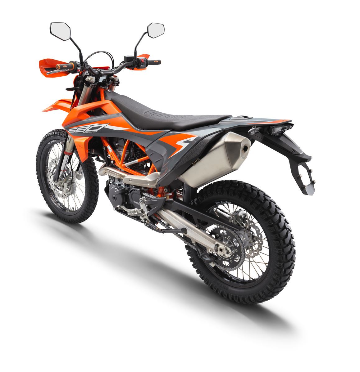 KTM освежили 690-х к следующему году
