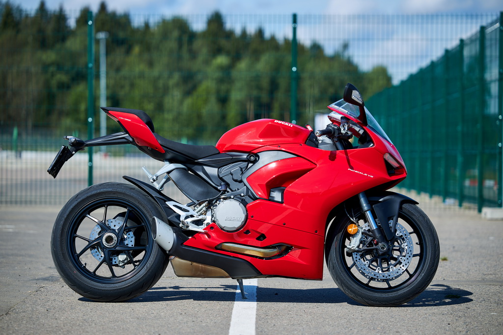 Читайте в новом номере "МОТО": Эволюция. Ducati и Ducati