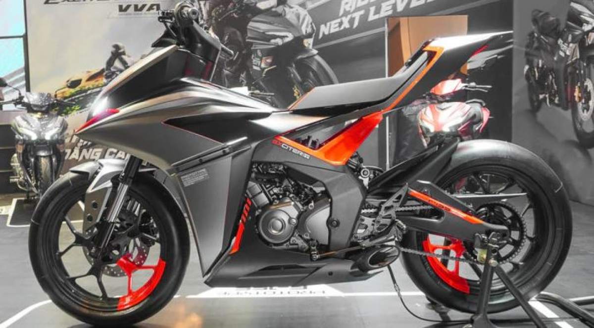 Скутер? Спортбайк? Скутербайк! Yamaha представила концепт F155