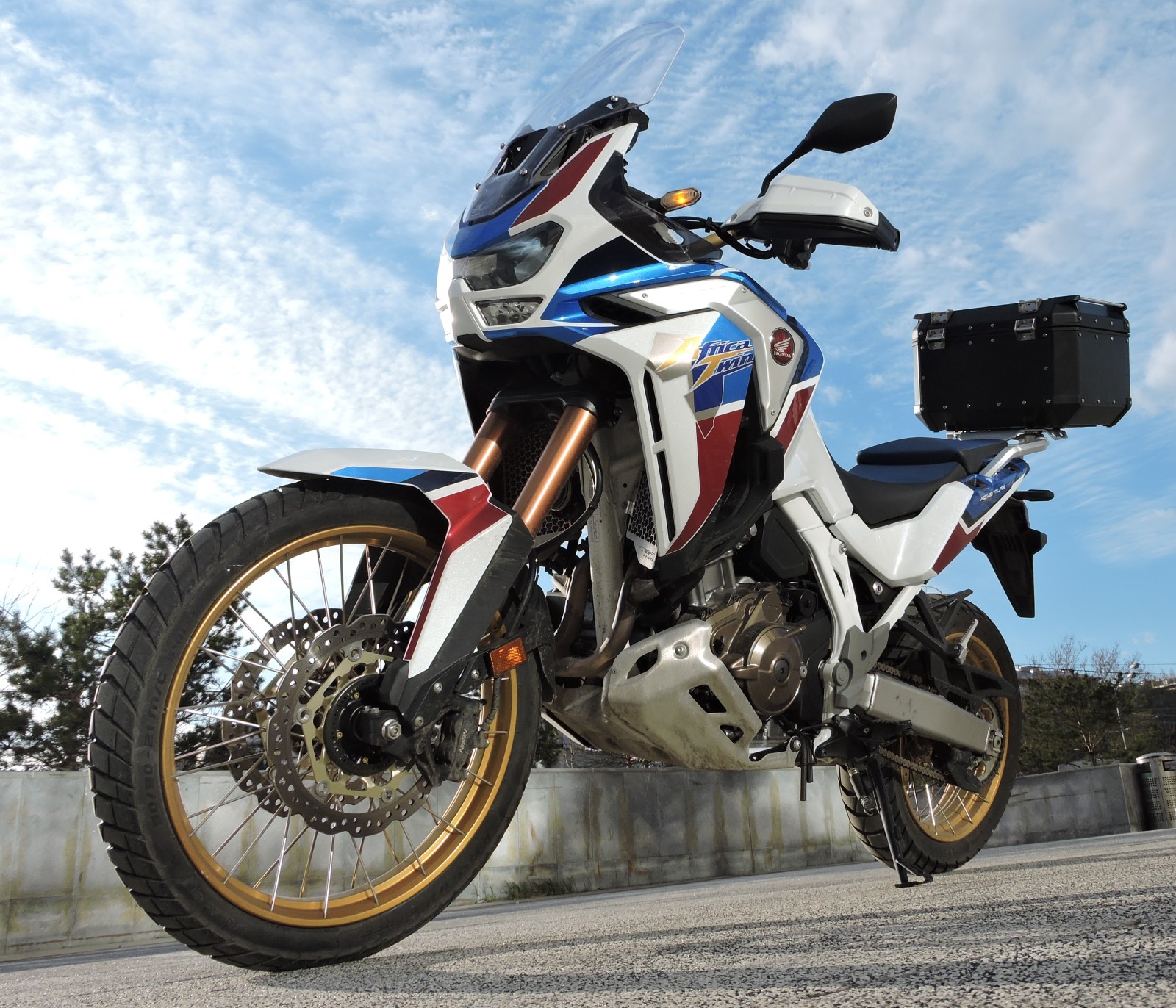 Вниманию владельцев Honda Africa Twin: доступно обновление мультимедийной системы