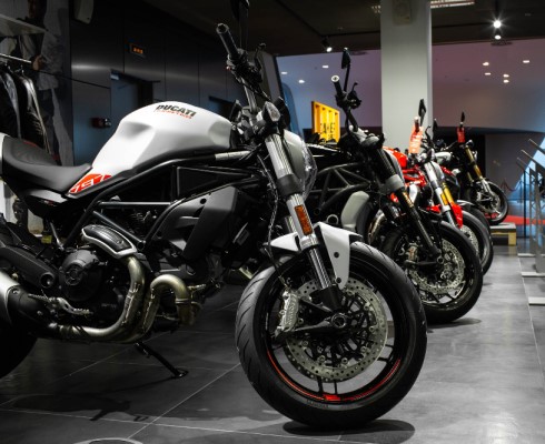 В Санкт-Петербурге начинает свою работу обновленный шоу-рум Ducati